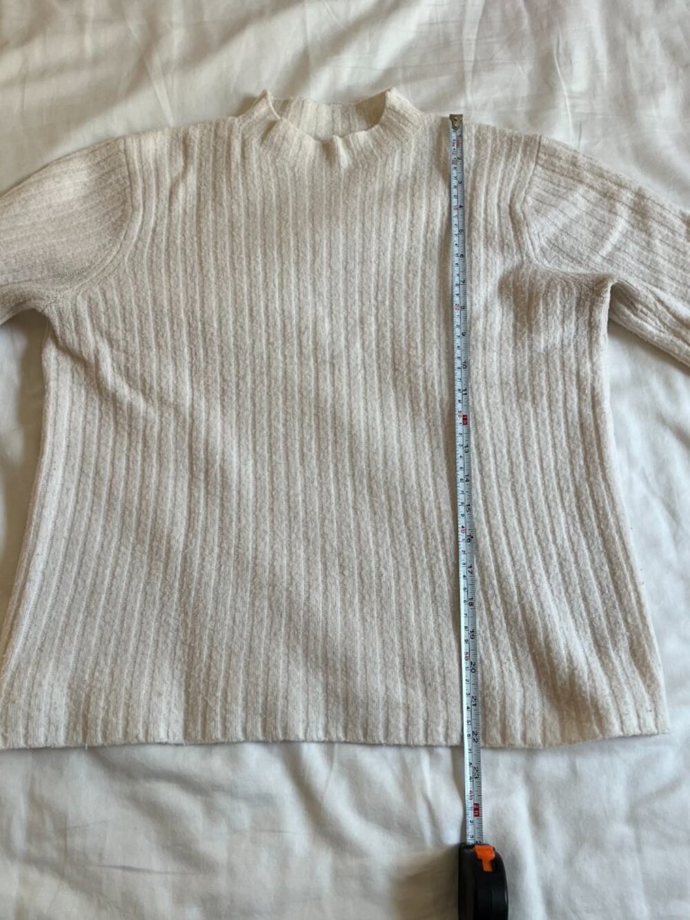 Vintage cream ribbed mock neck sweater - Picture 4 of 5